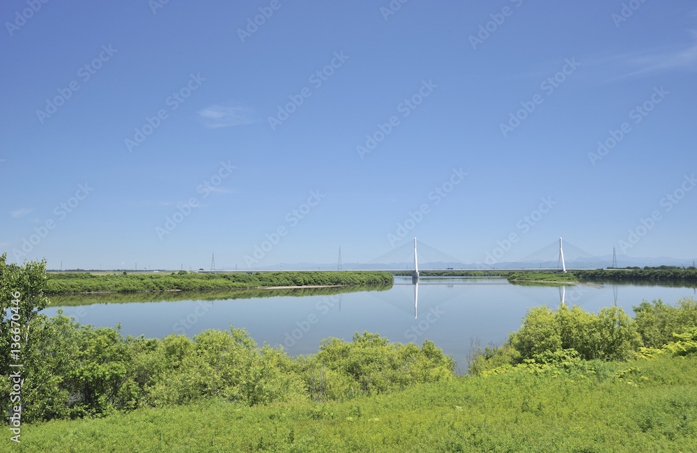 石狩川の夏の風景